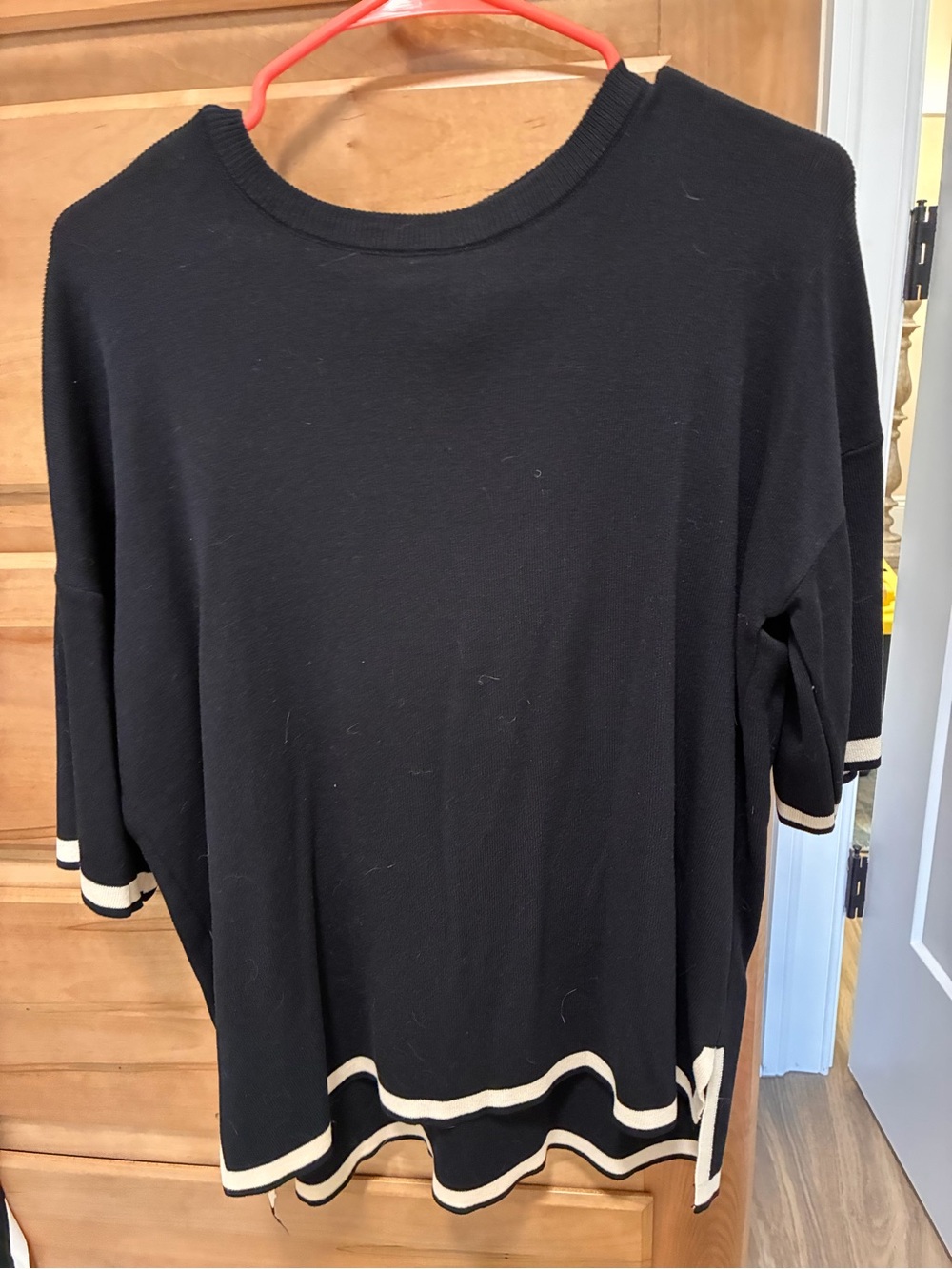 Black Knit Two-Piece Wide-Leg Pantsuit with Cream Trim - Picture 6 of 7